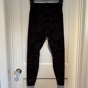 Lululemon Align Pant 28” in Incognito Camo Multi Grey